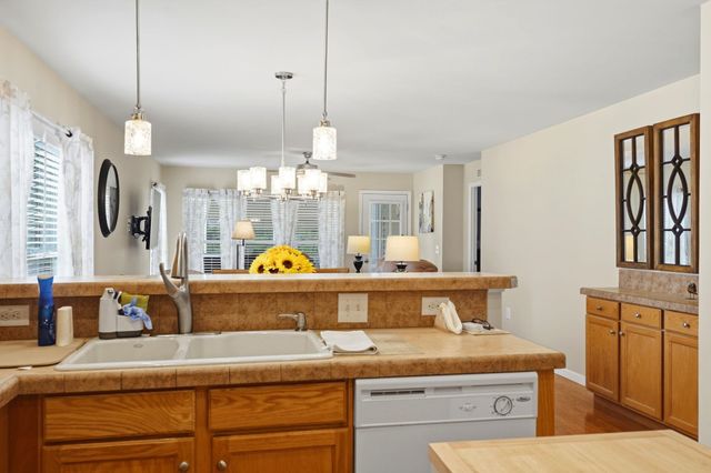 653 Lake Estates Ct., Conway, SC 29526