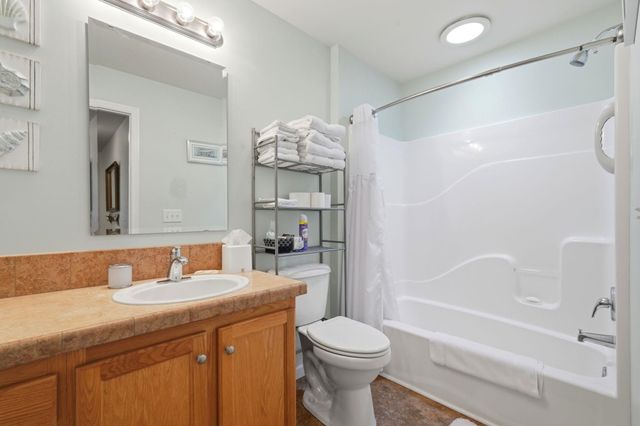 653 Lake Estates Ct., Conway, SC 29526