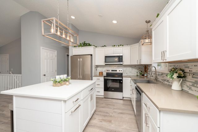 426 Dillon Avenue N, Montrose, MN 55363