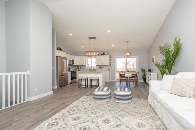 426 Dillon Avenue N, Montrose, MN 55363