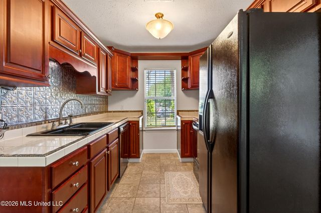 337 Rebecca Avenue, Pass Christian, MS 39571