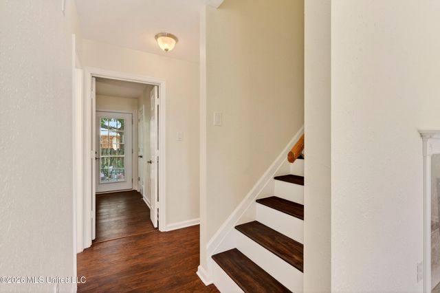 337 Rebecca Avenue, Pass Christian, MS 39571
