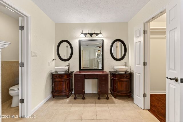337 Rebecca Avenue, Pass Christian, MS 39571