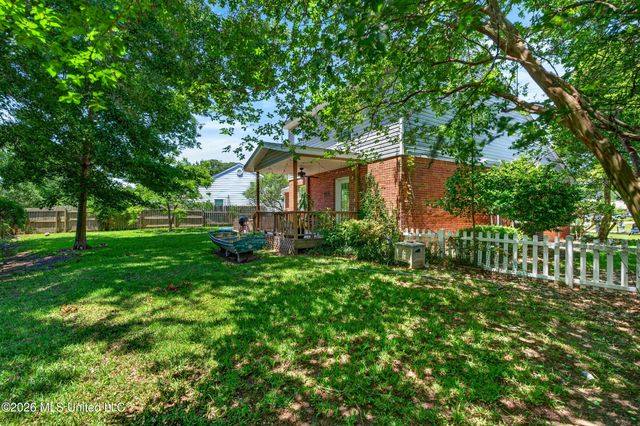 337 Rebecca Avenue, Pass Christian, MS 39571