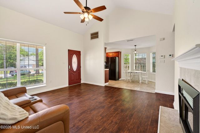 337 Rebecca Avenue, Pass Christian, MS 39571
