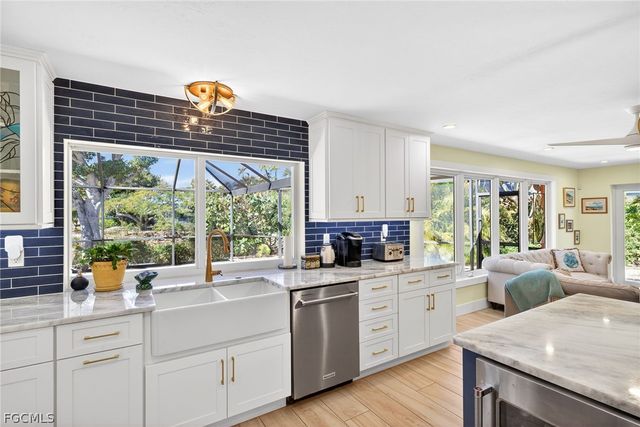 1065 Fish Crow RD, Sanibel, FL 33957