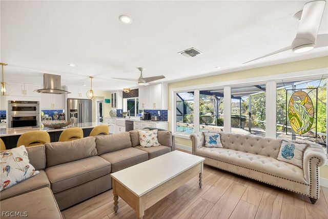 1065 Fish Crow RD, Sanibel, FL 33957