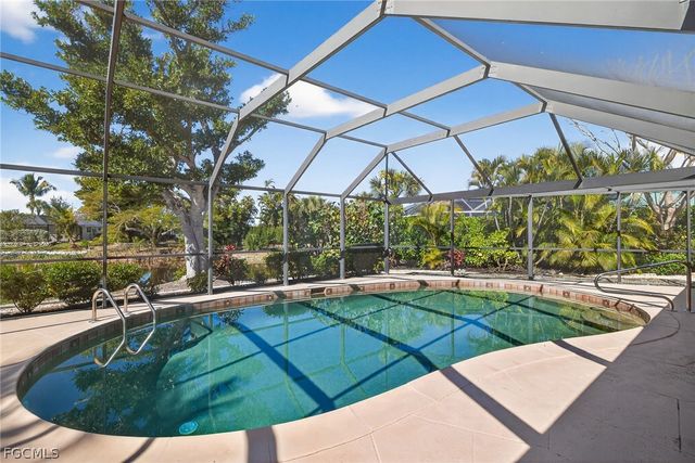 1065 Fish Crow RD, Sanibel, FL 33957
