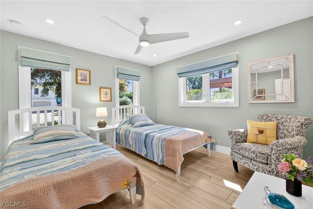 1065 Fish Crow RD, Sanibel, FL 33957