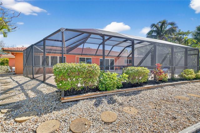 1065 Fish Crow RD, Sanibel, FL 33957