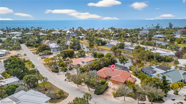 1065 Fish Crow RD, Sanibel, FL 33957