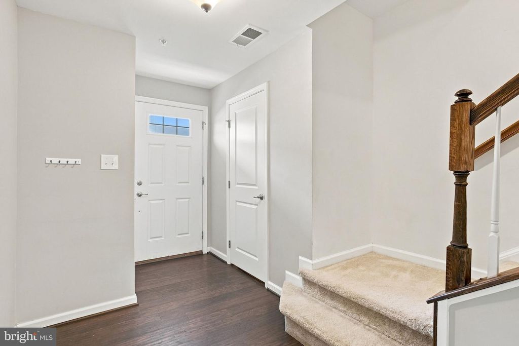 130 CRICKET DR, MALVERN, PA 19355 — photo 2