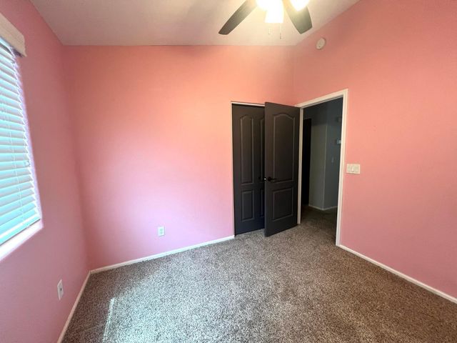 28496 N Dolomite Lane, San Tan Valley, AZ 85143