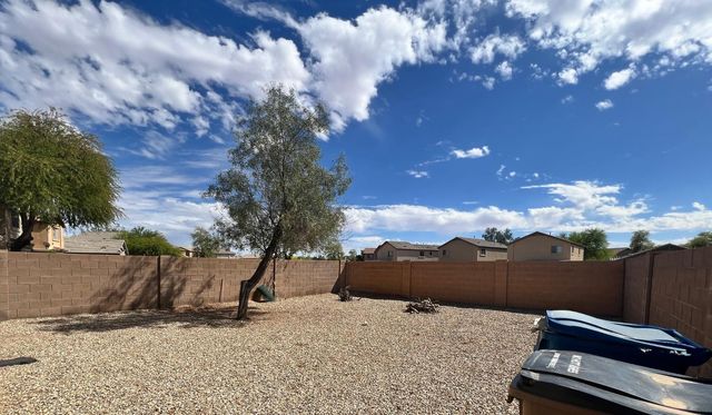 28496 N Dolomite Lane, San Tan Valley, AZ 85143