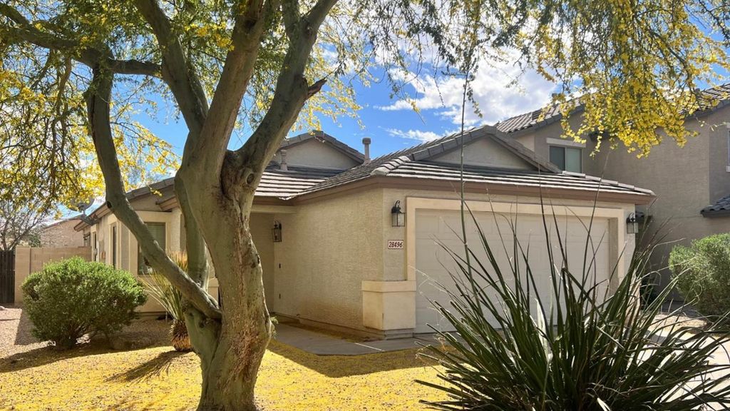 28496 N Dolomite Lane, San Tan Valley, AZ 85143