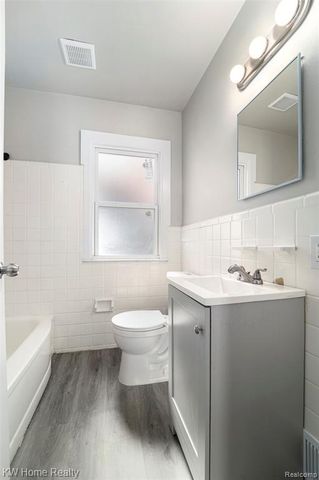 13201 Prest Street, Detroit, MI 48227