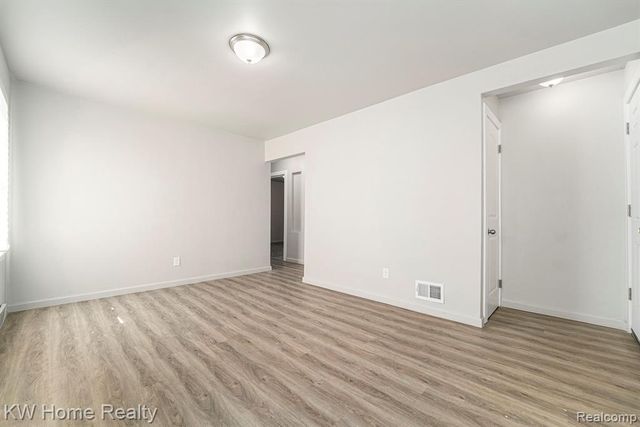 13201 Prest Street, Detroit, MI 48227