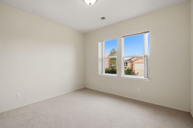 10435 Savoy Drive NW, Albuquerque, NM 87114