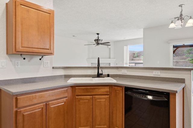 10435 Savoy Drive NW, Albuquerque, NM 87114