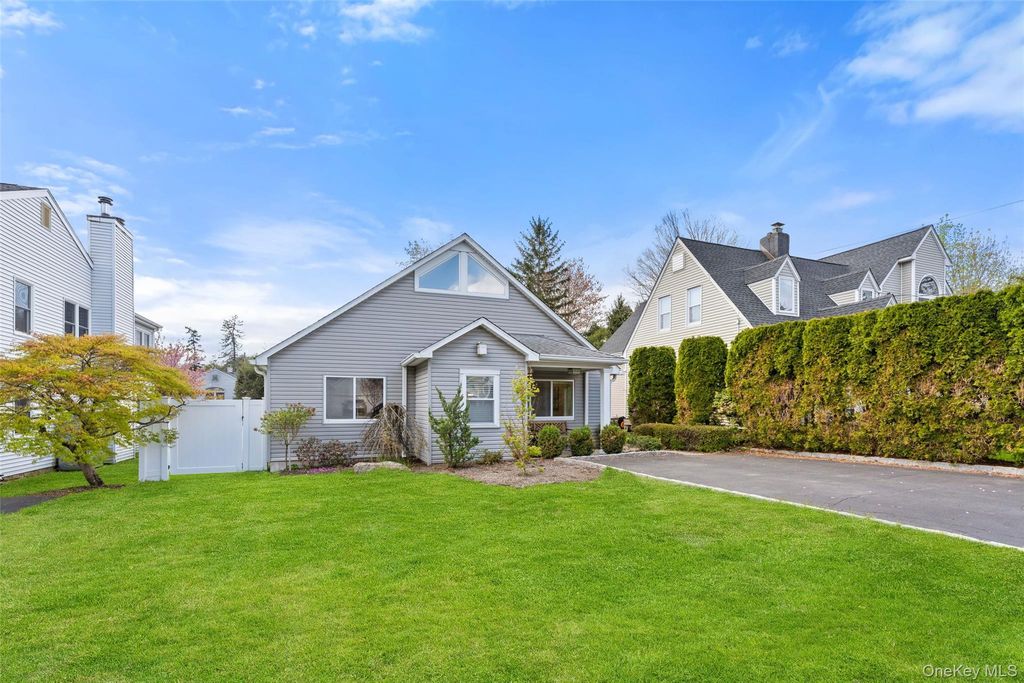 29 Glendale Avenue, Armonk, NY 10504