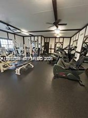 3760 Inverrary Drive 2R, Lauderhill, FL 33319