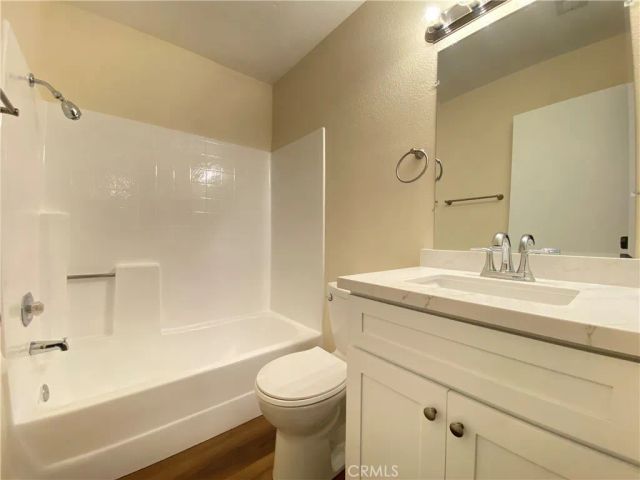 1084 Jacaranda Road, Colton, CA 92324