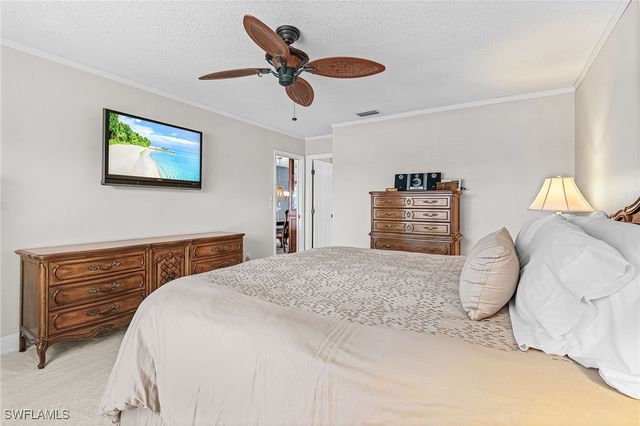 1935 SE 36th TER, Cape Coral, FL 33904