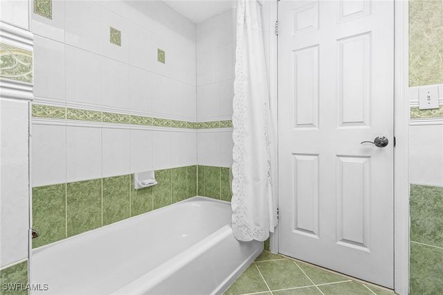 1935 SE 36th TER, Cape Coral, FL 33904