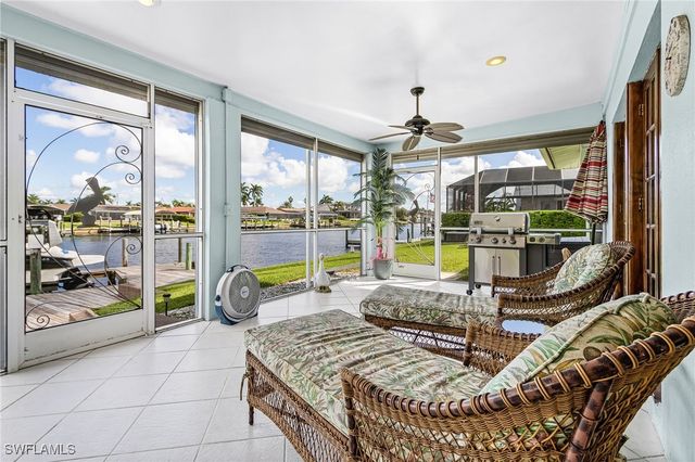 1935 SE 36th TER, Cape Coral, FL 33904