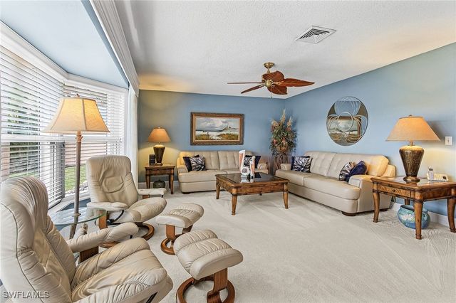 1935 SE 36th TER, Cape Coral, FL 33904