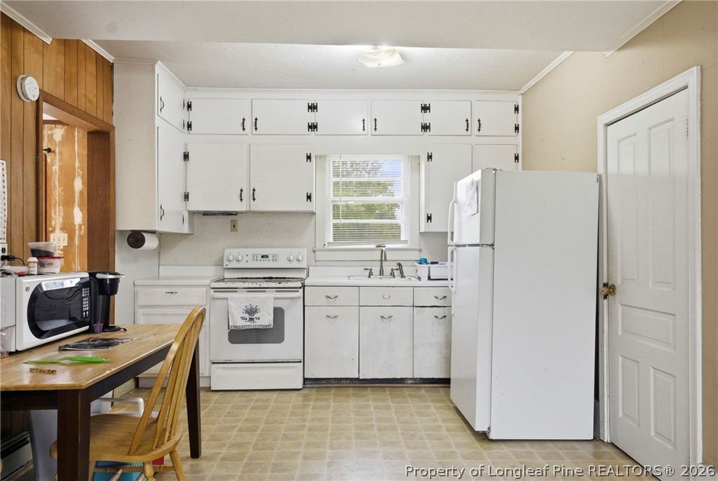 113 N Third Street, Dublin, NC 28332 — photo 14