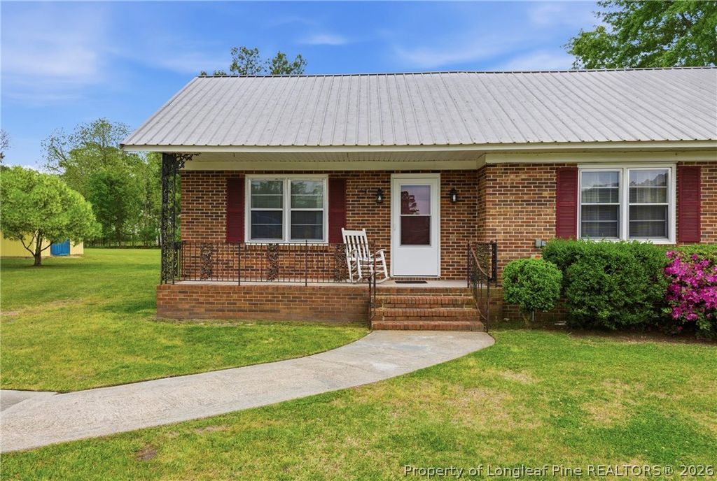 113 N Third Street, Dublin, NC 28332 — photo 4