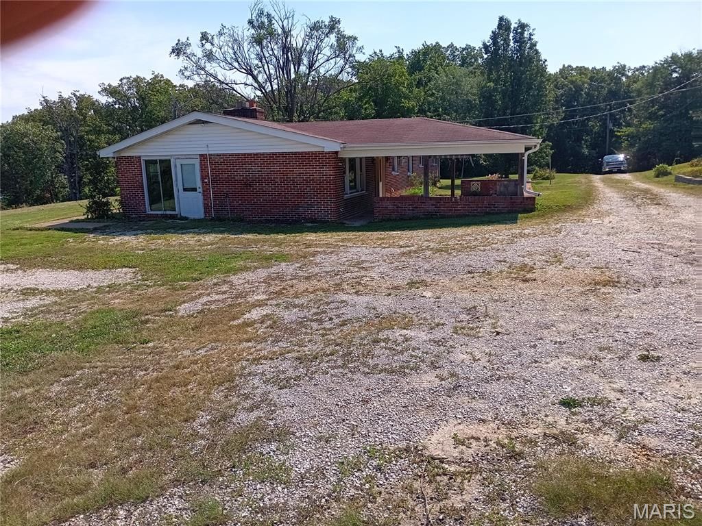 6105 Eime Road, Cedar Hill, MO 63016