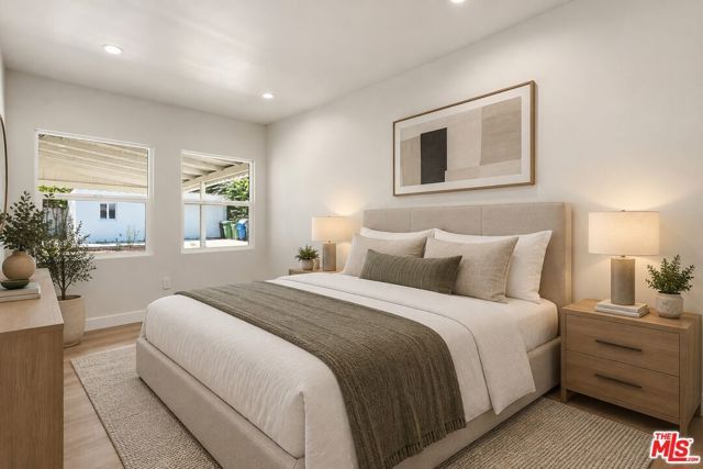 3022 W 73rd Street, Los Angeles, CA 90043