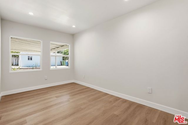 3022 W 73rd Street, Los Angeles, CA 90043