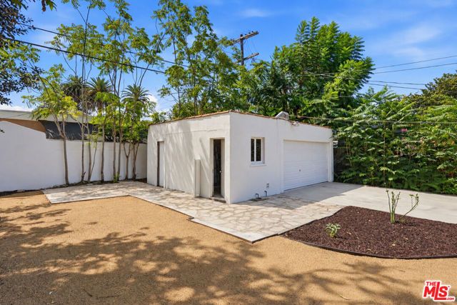 3022 W 73rd Street, Los Angeles, CA 90043