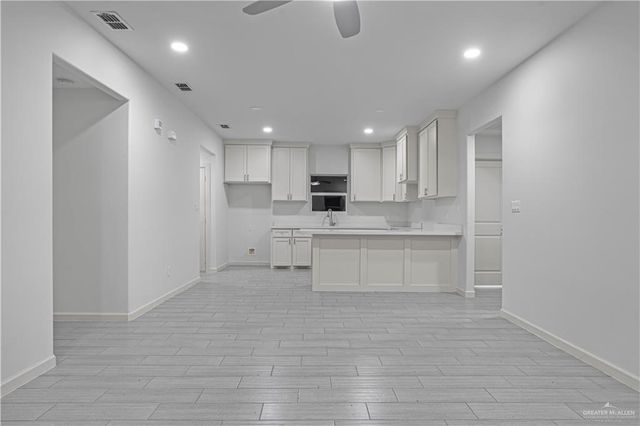 7714 Heisman Lane, Edinburg, TX 78503