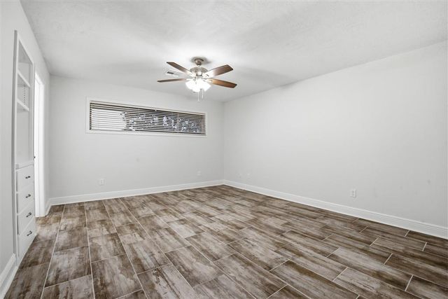 2200 Barbe Court, Lake Charles, LA 70601