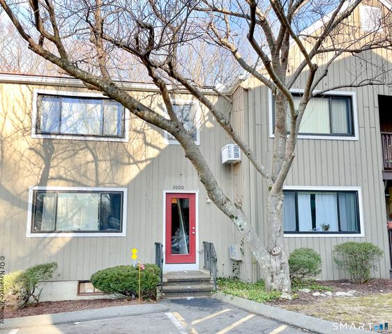 3000 Madison Avenue B, Bridgeport, CT 06606