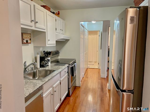 3000 Madison Avenue B, Bridgeport, CT 06606