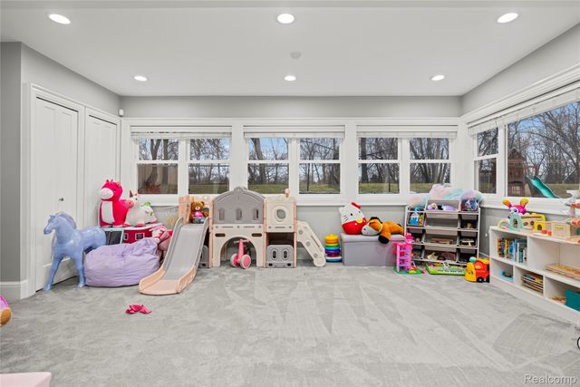 15879 Millar Road, Clinton Charter Township, MI 48036