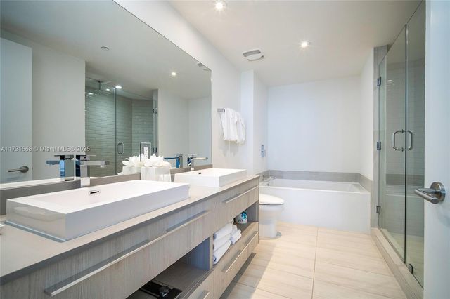 4010 S Ocean Dr T3502, Hollywood, FL 33019