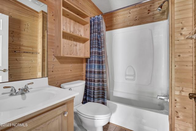 2645 Scotts Hill Loop Road, Wilmington, NC 28411