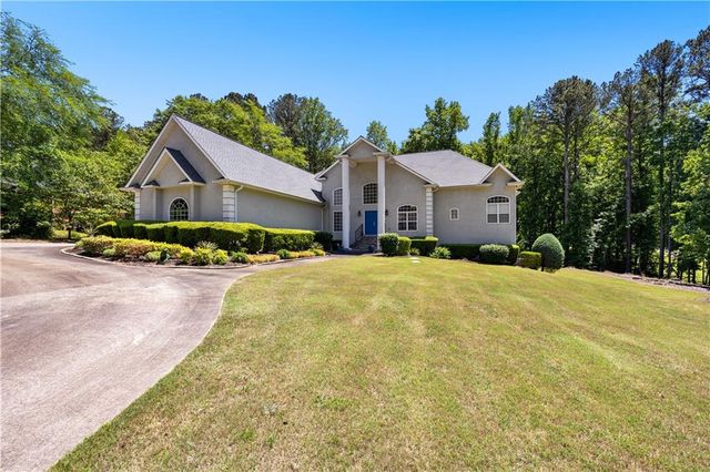 915 Magnolia Way, Hampton, GA 30228
