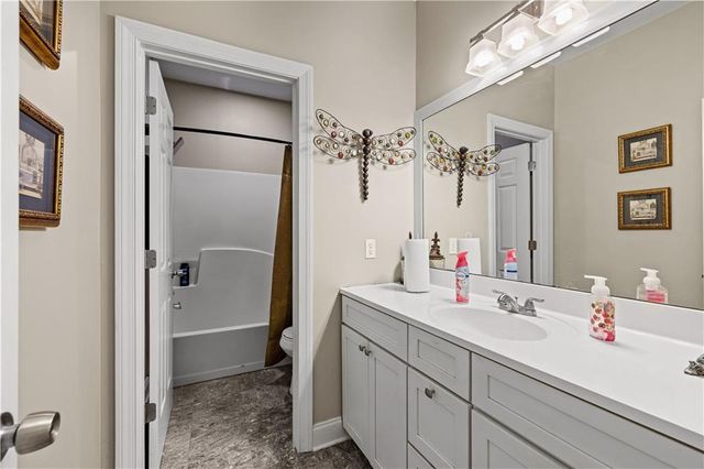 915 Magnolia Way, Hampton, GA 30228
