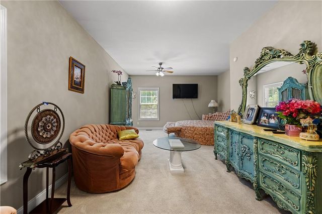 915 Magnolia Way, Hampton, GA 30228