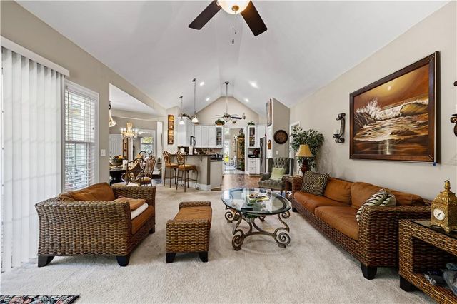 915 Magnolia Way, Hampton, GA 30228