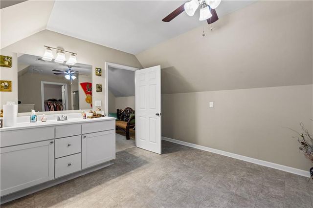 915 Magnolia Way, Hampton, GA 30228