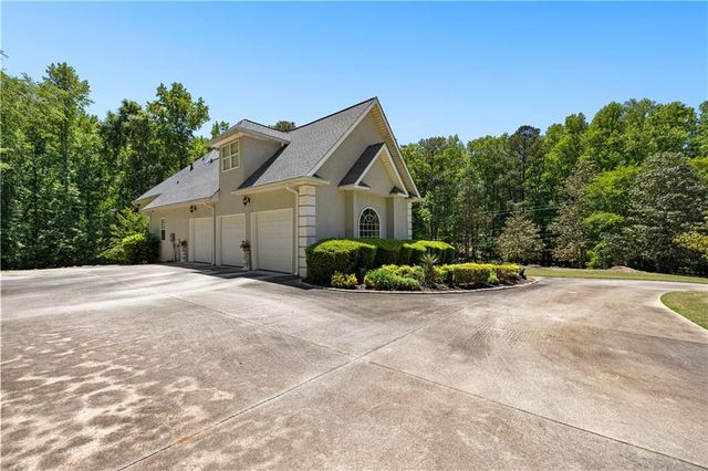 915 Magnolia Way, Hampton, GA 30228