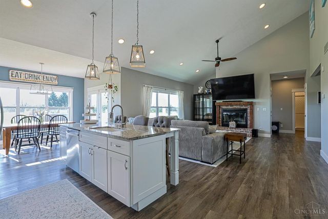 64 Schell Road, Chester Twp, OH 45177